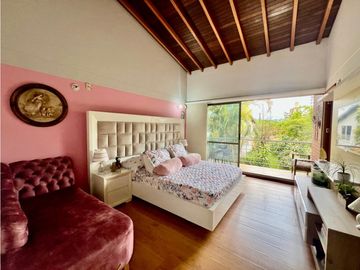 Casa en Venta en El Poblado sector San Lucas
