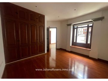 ARRIENDO HERMOSA CASA EN CAMPAMENTO