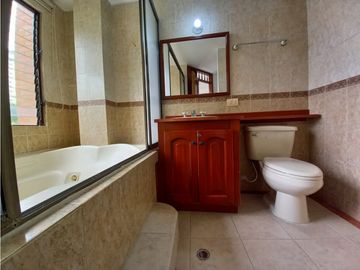 Casa en Conjunto residencial La Arboleda para la venta en Pereira!!!