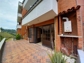 Casa en Conjunto residencial La Arboleda para la venta en Pereira!!!