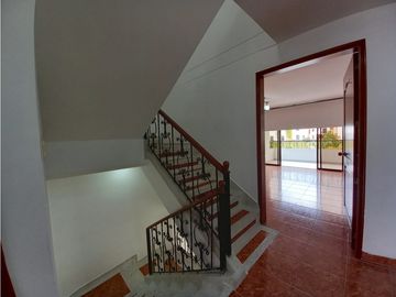 Casa en Conjunto residencial La Arboleda para la venta en Pereira!!!