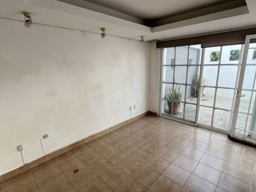 CASA EN VENTA EN HACIENDAS DE MÉXICO