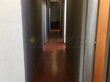 CASA SOBRE LOTE EXTERNO EN NUEVO QUILMES