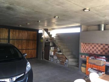 CASA SOBRE LOTE EXTERNO EN NUEVO QUILMES