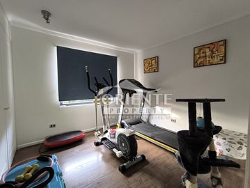 CASA GRANDE, PEÑALOLEN, 4 DORMITORIOS 4 BAÑOS, HOME OFFICE