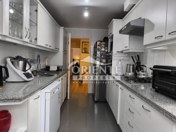 CASA GRANDE, PEÑALOLEN, 4 DORMITORIOS 4 BAÑOS, HOME OFFICE