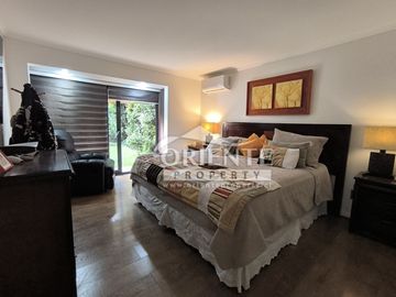 CASA GRANDE, PEÑALOLEN, 4 DORMITORIOS 4 BAÑOS, HOME OFFICE