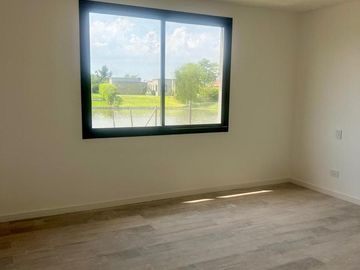 Casa en San Matias - 4 ambientes - 1046 m2