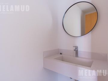 2 AMBIENTES /VENTA / PALERMO HOLYWOOD CON BAÑO Y TOILETTE