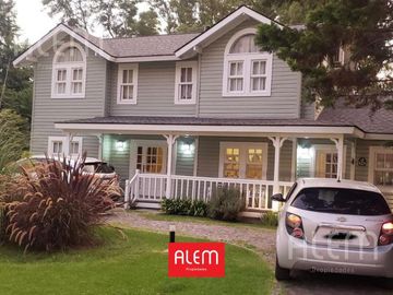 Casa de 3 dormitorios en venta en Country El Paraiso | APTO CRÉDITO