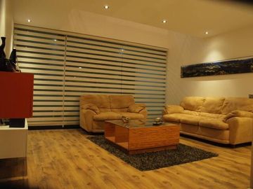 Vendo o Rento Loft de lujo Amoblado con 2 balcones, piscina, gym y cine, Carolina - Quito