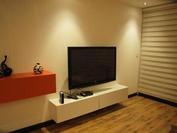 Vendo o Rento Loft de lujo Amoblado con 2 balcones, piscina, gym y cine, Carolina - Quito