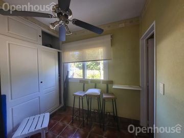 Casa en  Venta en Las Condes - Pilar- 2 plantas sobre lote central.