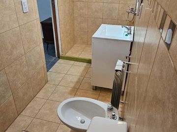 VENTA CASA 2 DORMITORIOS- ZONA CENTRICA PLOTTIER