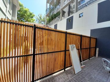 Venta Departamento 2 Ambientes  PB con patio. Nuñez. Categoría y amenities