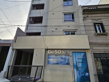 Departamento en  General Paz 2 dormitorios con terraza apto Bancor