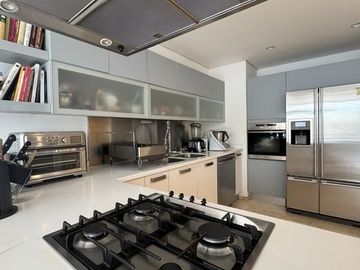 VENTA DE DEPARTAMENTO EN LOMAS DEL PEDREGAL FRAMBOYANES