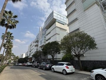 VENTA DE DEPARTAMENTO EN LOMAS DEL PEDREGAL FRAMBOYANES