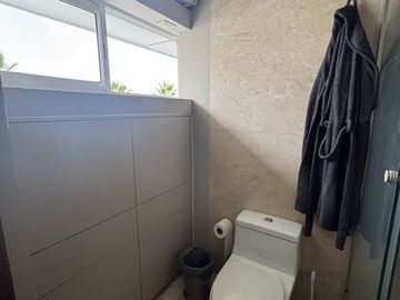 VENTA DE DEPARTAMENTO EN LOMAS DEL PEDREGAL FRAMBOYANES