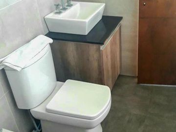 Hermosa casa de 3 dormitorios en barrio abierto Las Tardes, Roldan