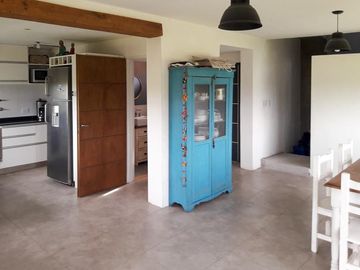 Hermosa casa de 3 dormitorios en barrio abierto Las Tardes, Roldan