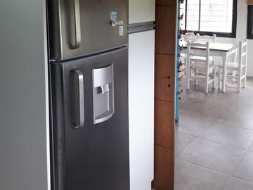 Hermosa casa de 3 dormitorios en barrio abierto Las Tardes, Roldan