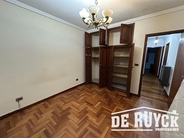 Chalet en pleno Barrio Los Cedros