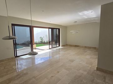 Villa en venta / renta en Yucatán Country Club