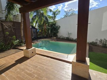 Villa en venta / renta en Yucatán Country Club