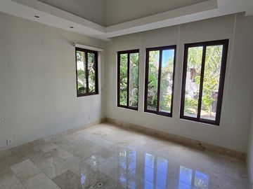 Villa en venta / renta en Yucatán Country Club