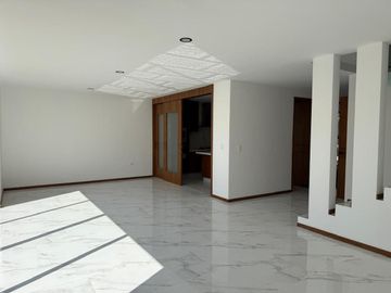 Casa en venta en lomas de angelopolis puebla parque chihuahua 4 recamaras  nueva