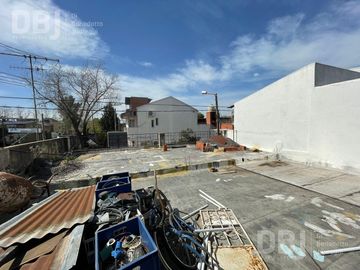 VENTA DE CASA 4 AMBIENTES EN VILLA CELINA