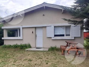 Casa en Balneario Reta – Amoblada y a 8 cuadras del mar