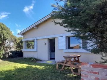 Casa en Balneario Reta – Amoblada y a 8 cuadras del mar