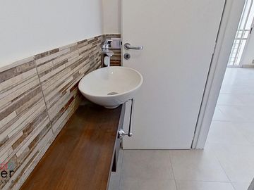 Departamento TIPO PH en DUPLEX con TERRAZA PROPIA de 2 AMB en Coghlan