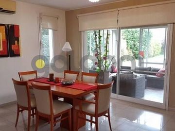 Excelente Casa En Venta con Piscina en Altos De Hudson I