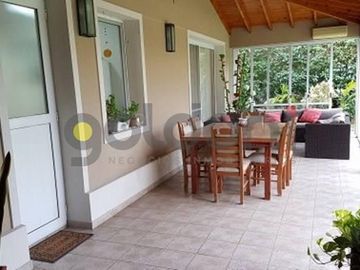 Excelente Casa En Venta con Piscina en Altos De Hudson I