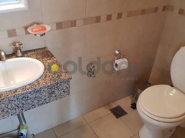 Excelente Casa En Venta con Piscina en Altos De Hudson I