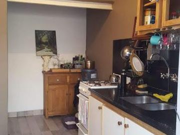 PH 3 ambientes con patio. Reciclado. Impecable.