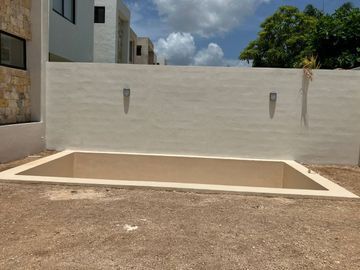 Casas en Venta de 4 recámaras en privada Margaritas 190. Mérida, Yucatán.