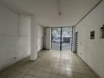 CASA EN VENTA EN MITRAS CENTRO - MONTERREY, NL.