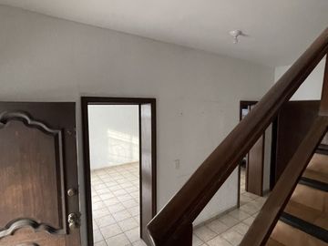 CASA EN VENTA EN MITRAS CENTRO - MONTERREY, NL.