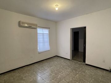 CASA EN VENTA EN MITRAS CENTRO - MONTERREY, NL.