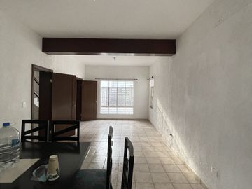 CASA EN VENTA EN MITRAS CENTRO - MONTERREY, NL.