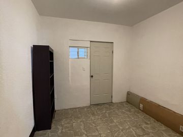 CASA EN VENTA EN MITRAS CENTRO - MONTERREY, NL.