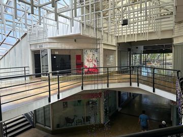 Vendo local comercial galeria San Antonio Viña del Mar