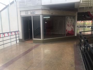 Vendo local comercial galeria San Antonio Viña del Mar