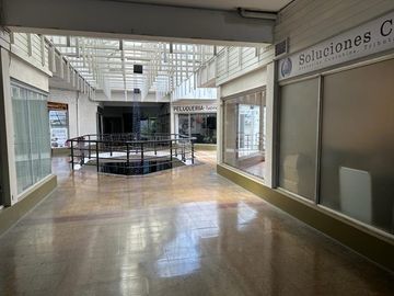 Vendo local comercial galeria San Antonio Viña del Mar