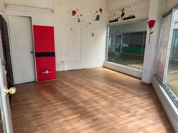 Vendo local comercial galeria San Antonio Viña del Mar
