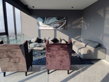 SE VENDE departamento AMUEBLADO de LUJO en AVIVIA  BOSQUES (V)